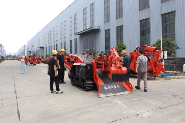 礦山井下專用扒渣機(jī)