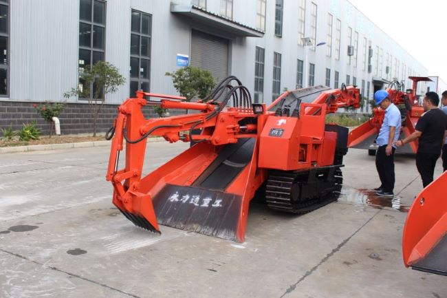 礦山井下專用扒渣機(jī)